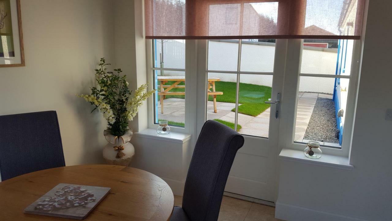 Olavat Cottage Detached Property With Parking Inverness Exterior photo